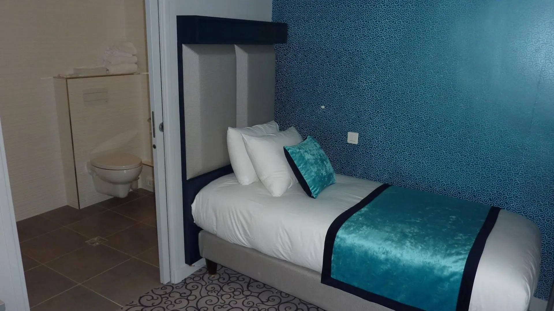 Prince Albert Montmartre Paris Otel